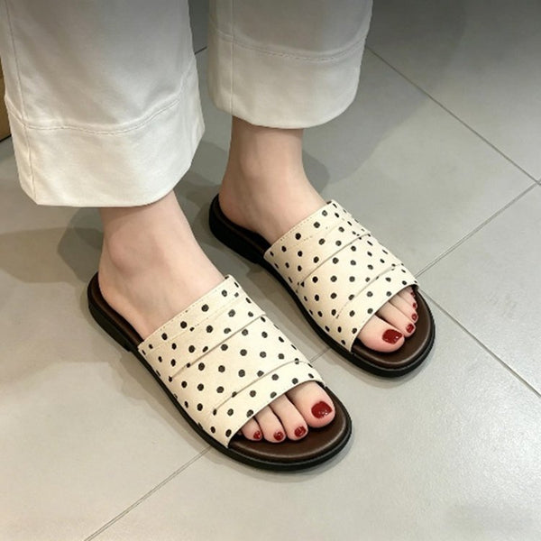 Women Summer Minimalist Slip On Flat Slides, Unique Versatile Anti Slip Casual Outdoor Slippers