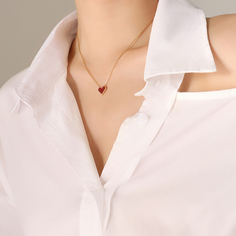 French Style Ins Light Luxury Love Collarbone Chain Titanium Steel Necklace Plated 18K Gold Retro Heart All-match Accessories Women's Jewelry